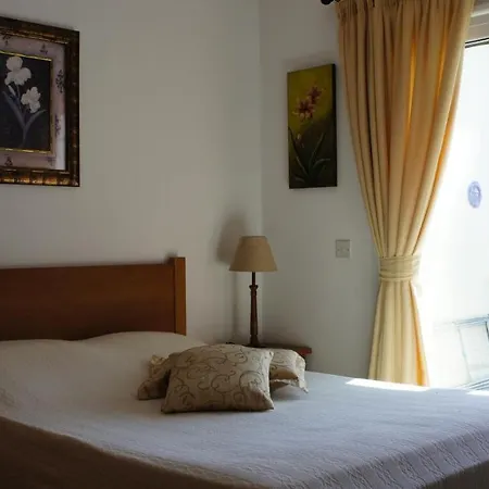 Limnaria Westpark 113 Apartman *